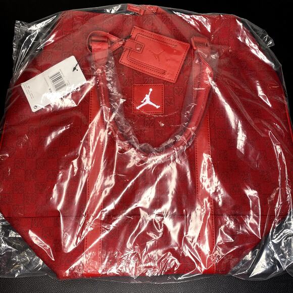 Jordan Monogram Duffle Bag Red - Picture 4 of 5
